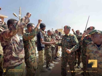 عاجل| الجيش السوداني يفك الحصار عن القيادة العامة بالخرطوم 